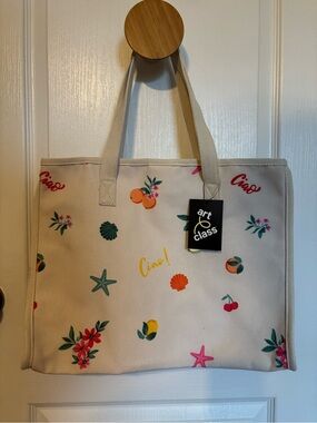 art class Canvas Tote with Summer Motifs